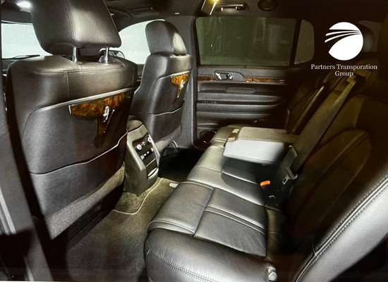 Lincoln MKT Sedan